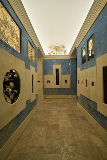 Blick in den Bereich ›Gottesherrschaft‹. © Landesamt für Denkmalpflege und Archäologie Sachsen-Anhalt, Juraj Lipták. 